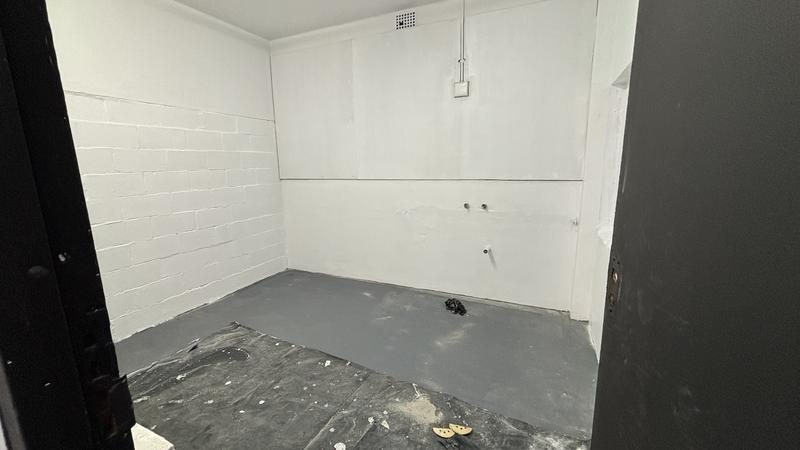 To Let commercial Property for Rent in Maitland Western Cape